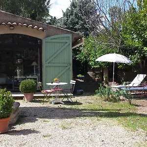 L'oustalet Apartment